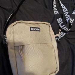 Supreme Shoulder Bag (SS18)
