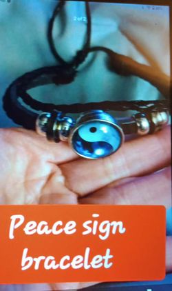 🩷 Adjustable Bracelet Pick Up Still Available 