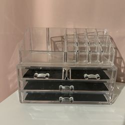 Makeup Organizer 