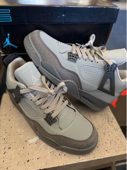 SMOKE GREY