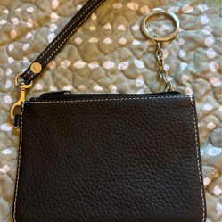 Vintage Dooney & Bourke Small Wristlet 