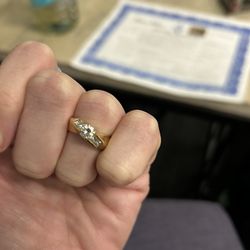 14K Gold Diamond Ring 