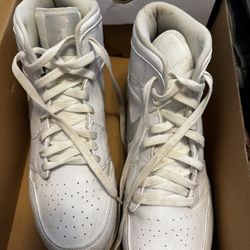 Nike Jordan’s Football Cleats