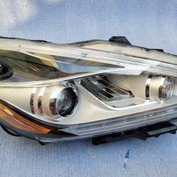 Murano Headlight 