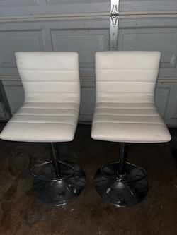 Set of 2 White Leather Adjustable Bar Stools