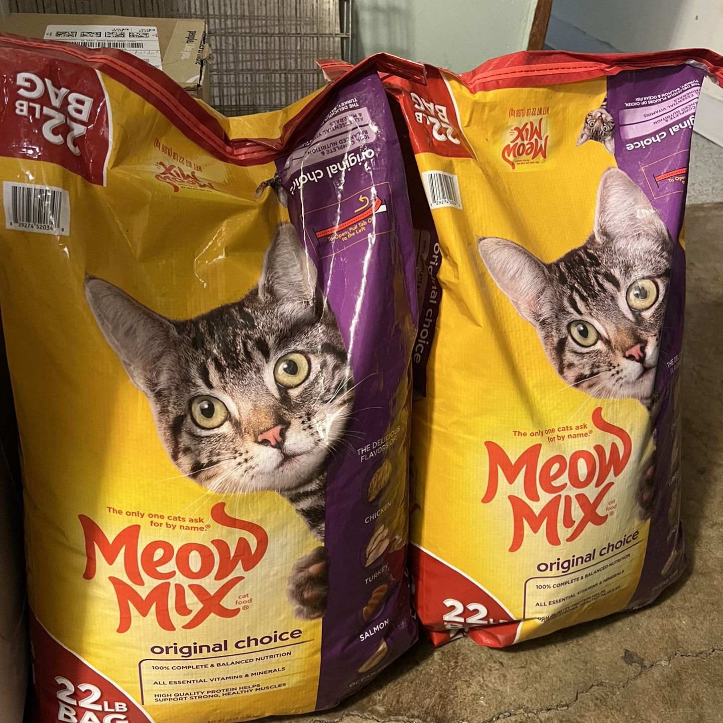 Meow mix clearance 22lb