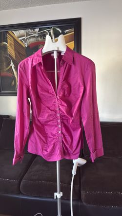 Ladies fish is blouse