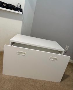 Toy chest