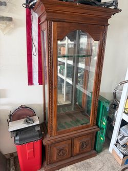 Gun cabinet (6 rifle/shotgun slots)