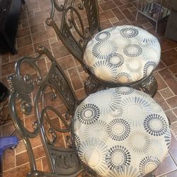 Solid Swivel Metal Counter Top Stools, Excellent Condition 70 OBO 