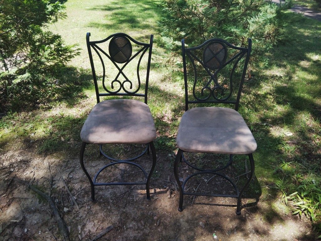 Remix Furniture