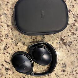 Bose Quiet Comfort 35 ii Noise Cancelling Headphones QC35ii