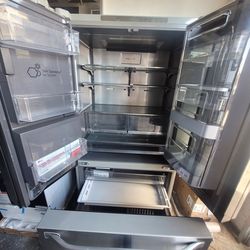 Refrigerator lg