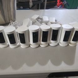 6 indoor Ring cameras Left plug in only