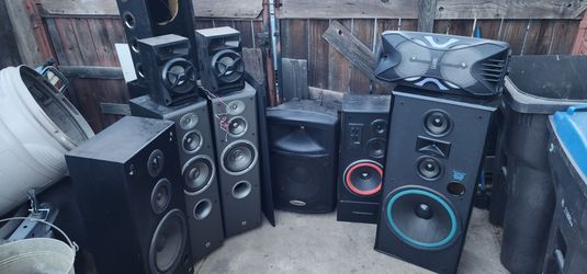 Big lot of home subwoofers and speakers