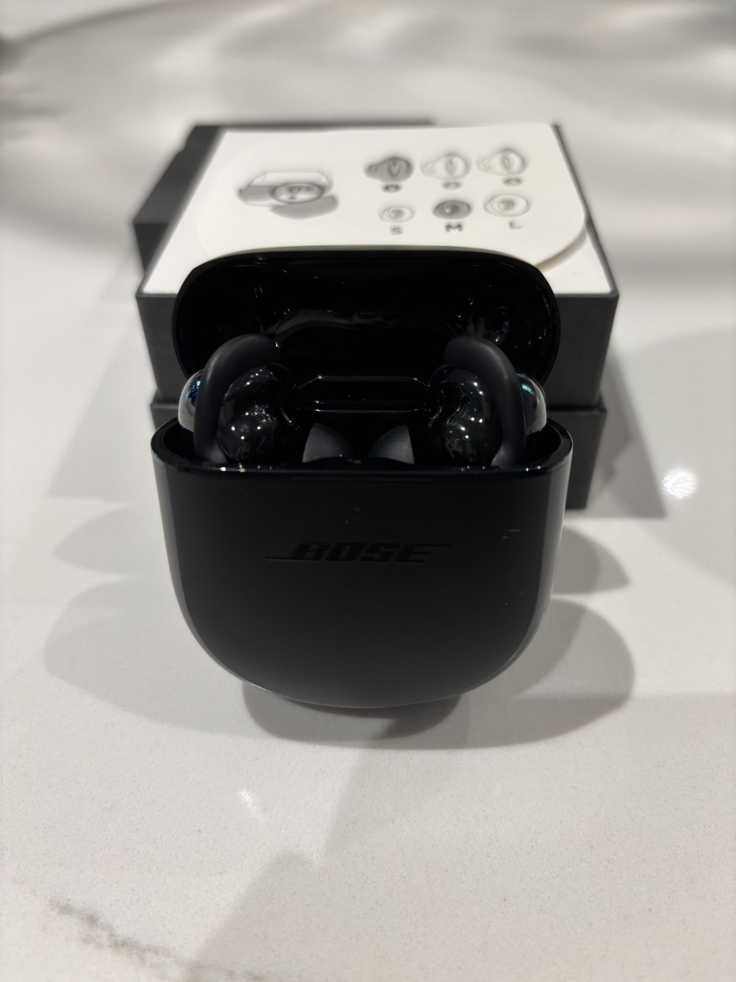 BOSE QC2 Earbuds - Noise Cancellation