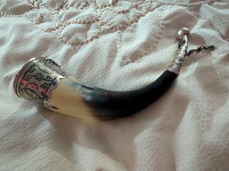 Very old horn cup with Silver
