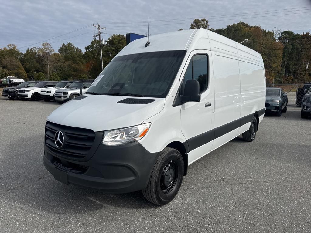 2025 Mercedes-Benz Sprinter 2500