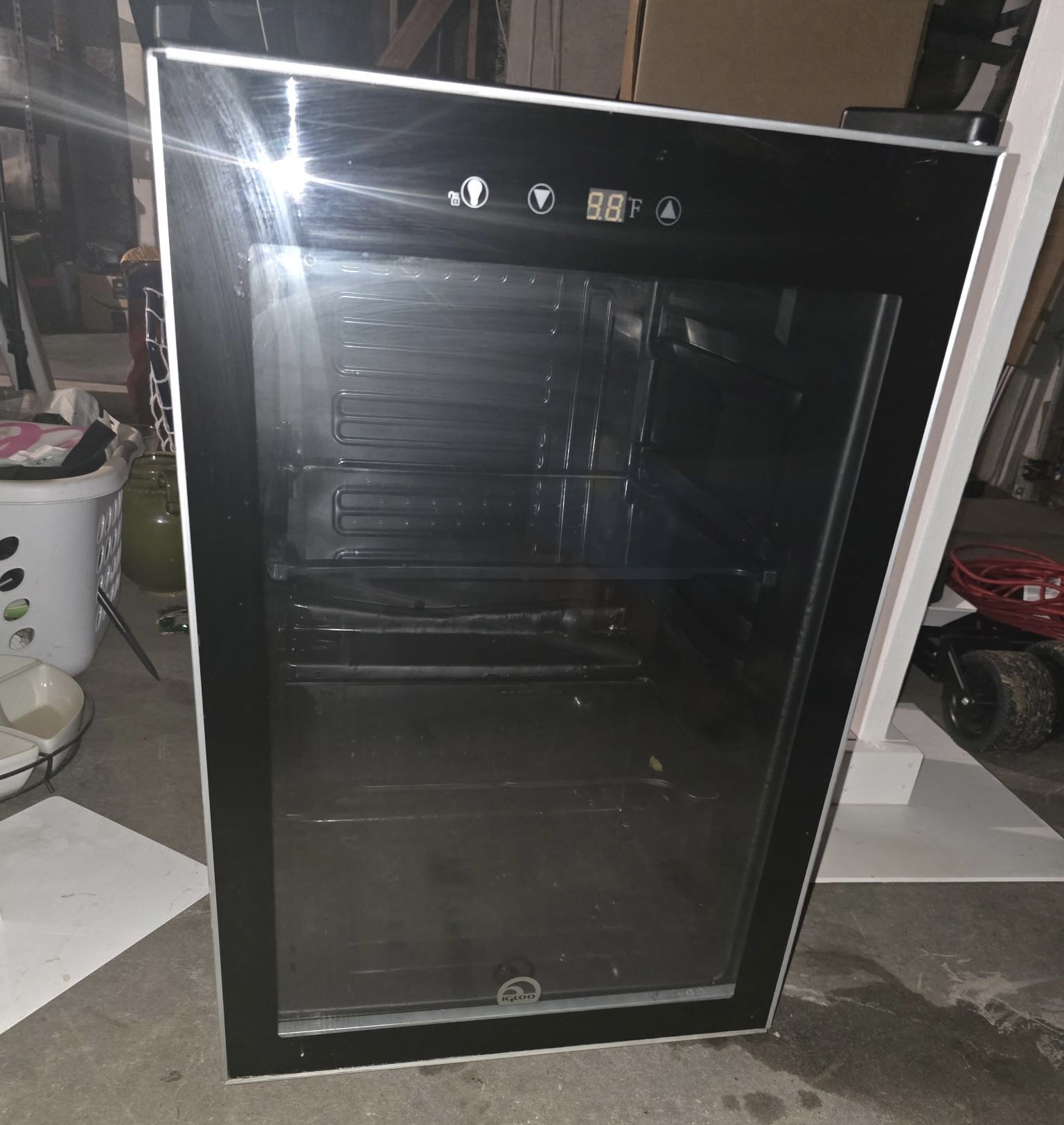Mini fridge
