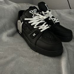 Louis Vuitton Shoes