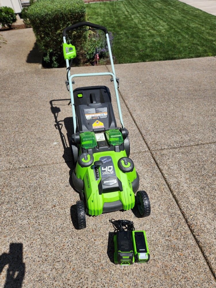 Greenworks 40 Volt Lawn Mower