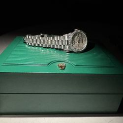 Luxury time Piece