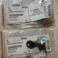 Enclosure lock and key set