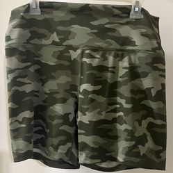 Woman’s PINK SHORTS (xl)
