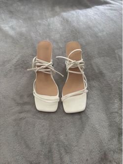 Women Lace Up Heels