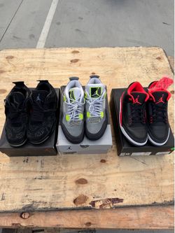 Air Jordan Sneakers 4 Bundle – 3 Pairs
