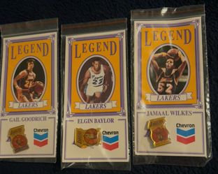 Vintage Lakers Legends Pin Card Lot – Elgin Baylor Goodrich Wilkes Chevron