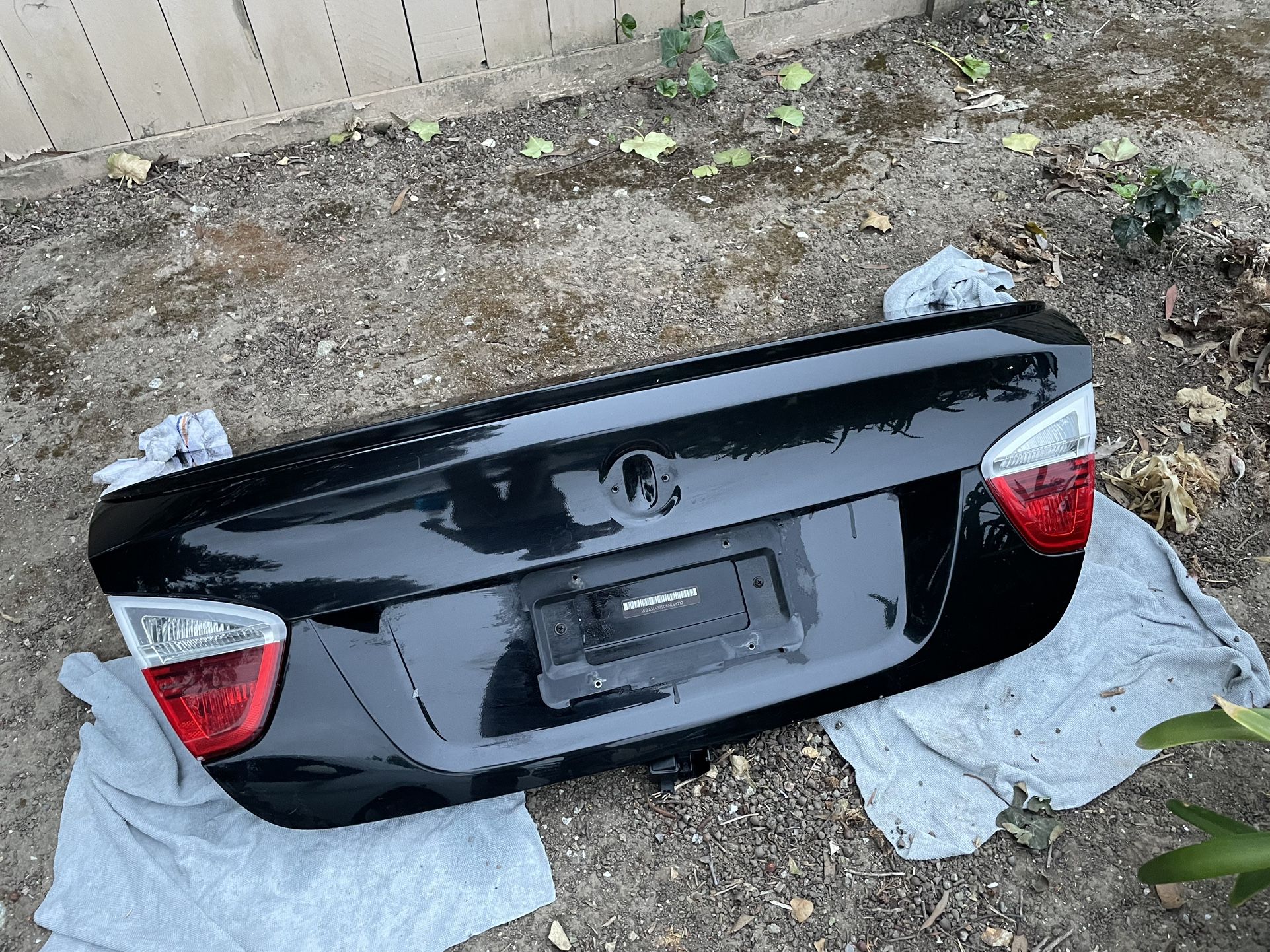 OEM E90 TRUNK