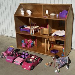 Barbie House & Accessories