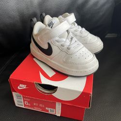 Toddler Shoe White Nike Court Borough Low  6c