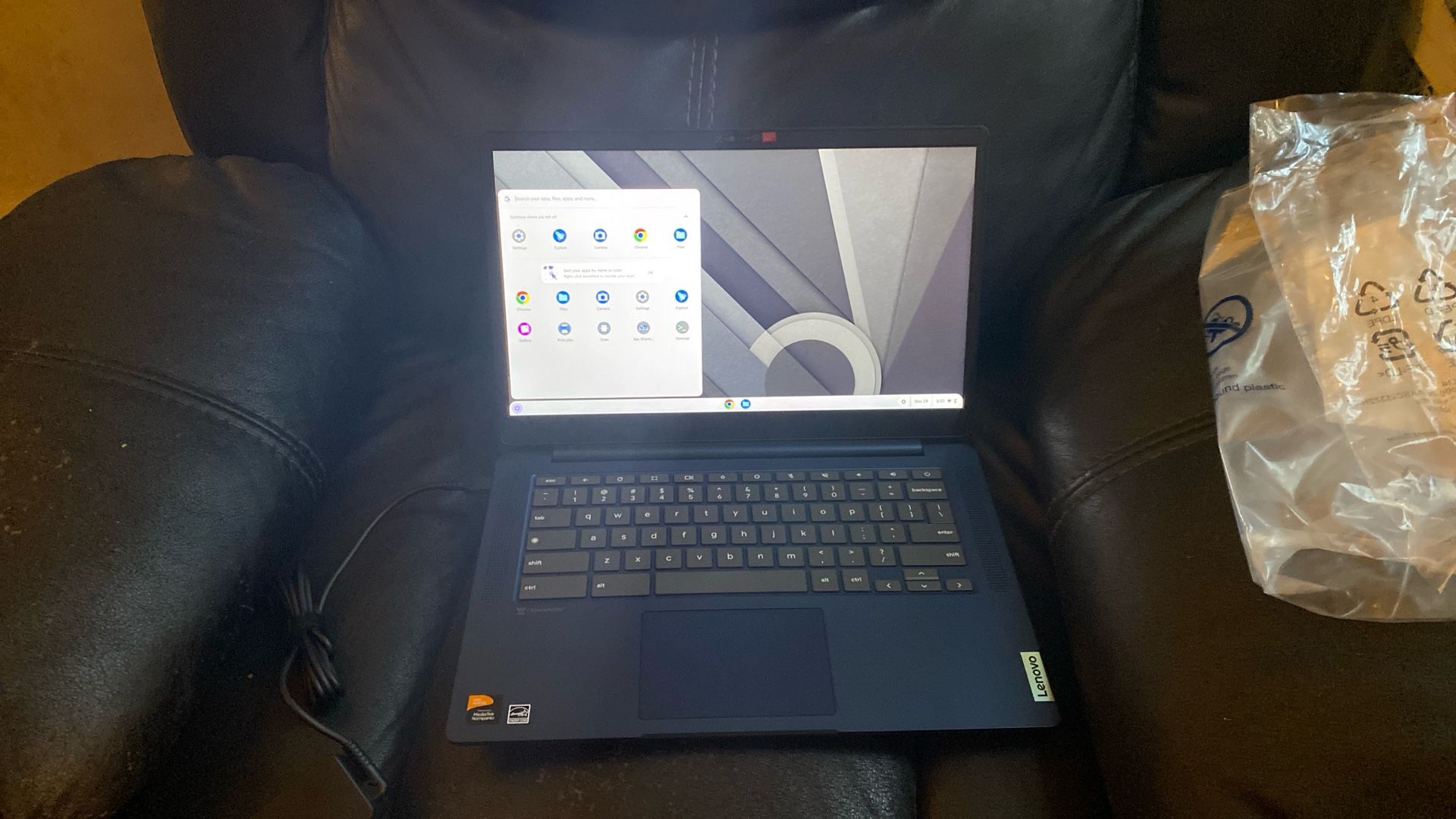 Lenovo Chromebook 4gb  64 Ssd