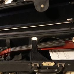 Yamaha  SV 130 Electric  Violin