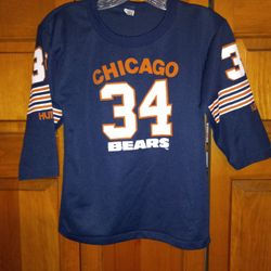 VINTAGE  1980'S 17 1/2 INCHES COLLAR TO BOTTOM AND 15 1/2 INCHES PIT TO PIT CHICAGO BEARS WALTER PAYTON #34 JERSEY/SHIRT FROM HUTCH