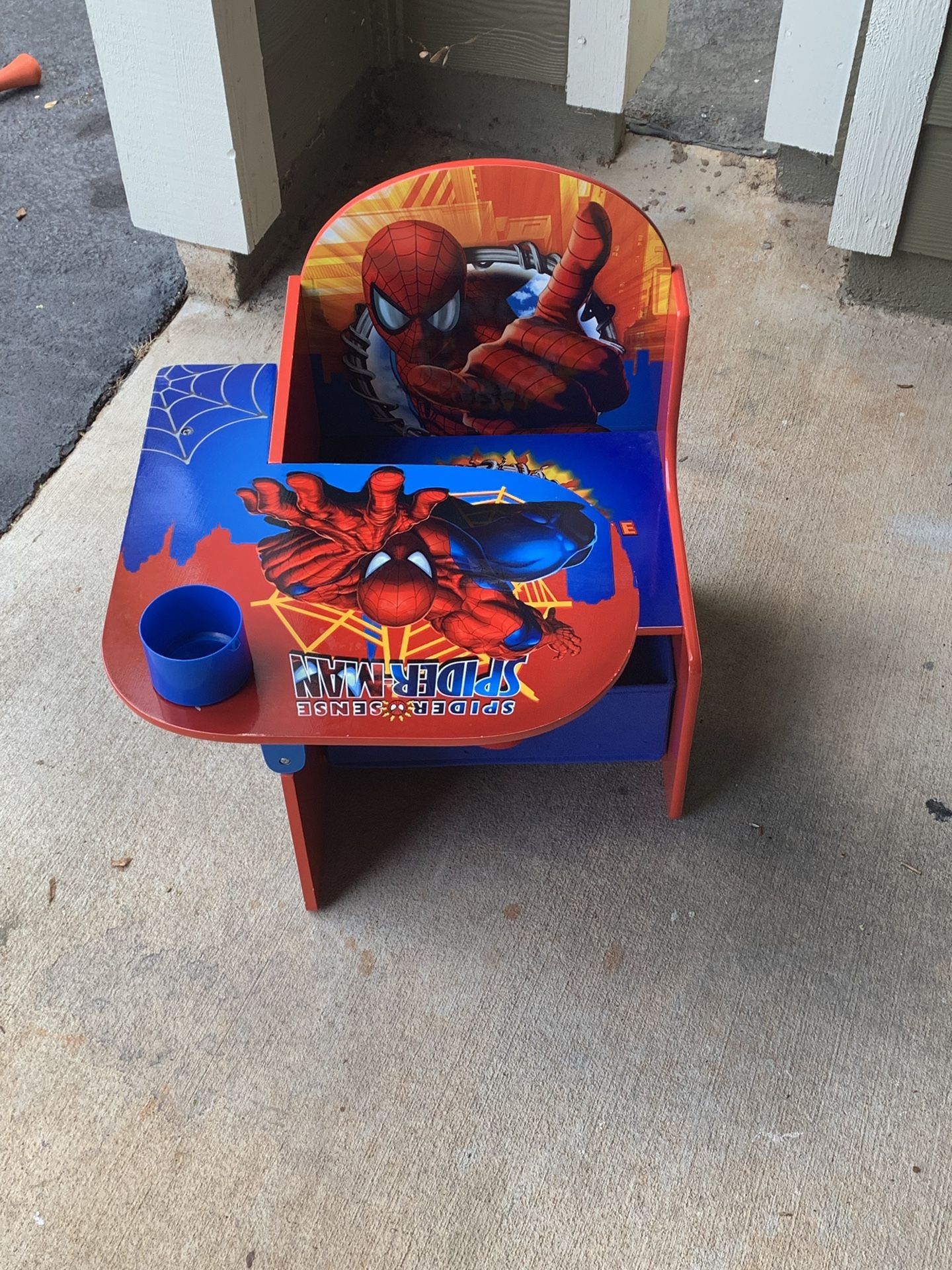 Marvel Spider-Man Kid’s Desk