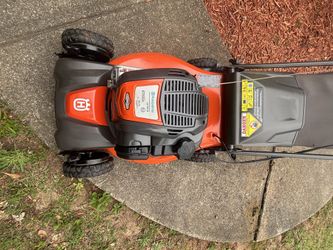 Husqvarna LC 221A /163cc  AWD Self Propelled Lawn Mowerjj