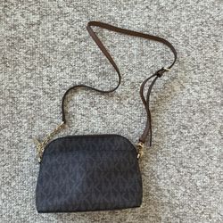 Michael Kors Cross Body Purse 