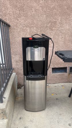 Water dispenser