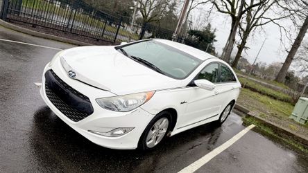 2012 Hyundai Sonata Hybrid