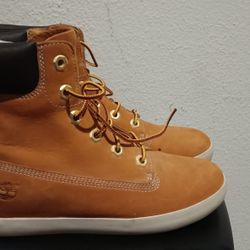 Timberland Earthkeepers Glastenbury Women's 9 Wheat Leather Chukka