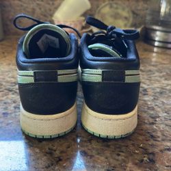 Jordan 1 Low SE Tropical Twist