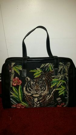 Signature Club A tote bag