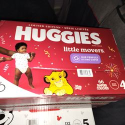 Huggies little Movers Size 4