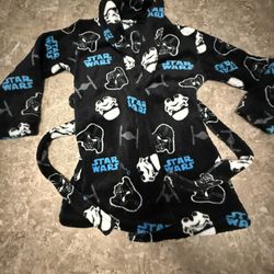 Kids Boys 5/6 Star Wars Robe