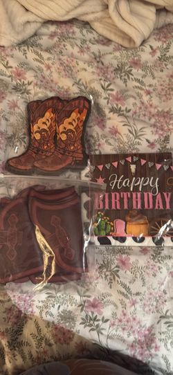Cute Cowgirl Birthday Party Supplies 