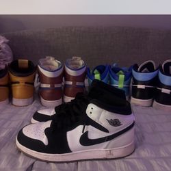 WOMENS JORDAN 1 DIAMOND SIZE 8.5 BLACK/ WHITE W/LACES