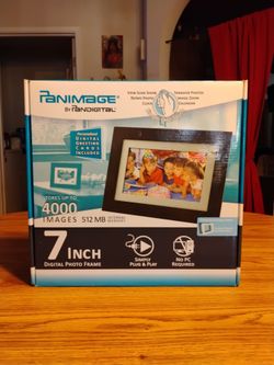 Pandigital 7" LCD Digital Photo Frame